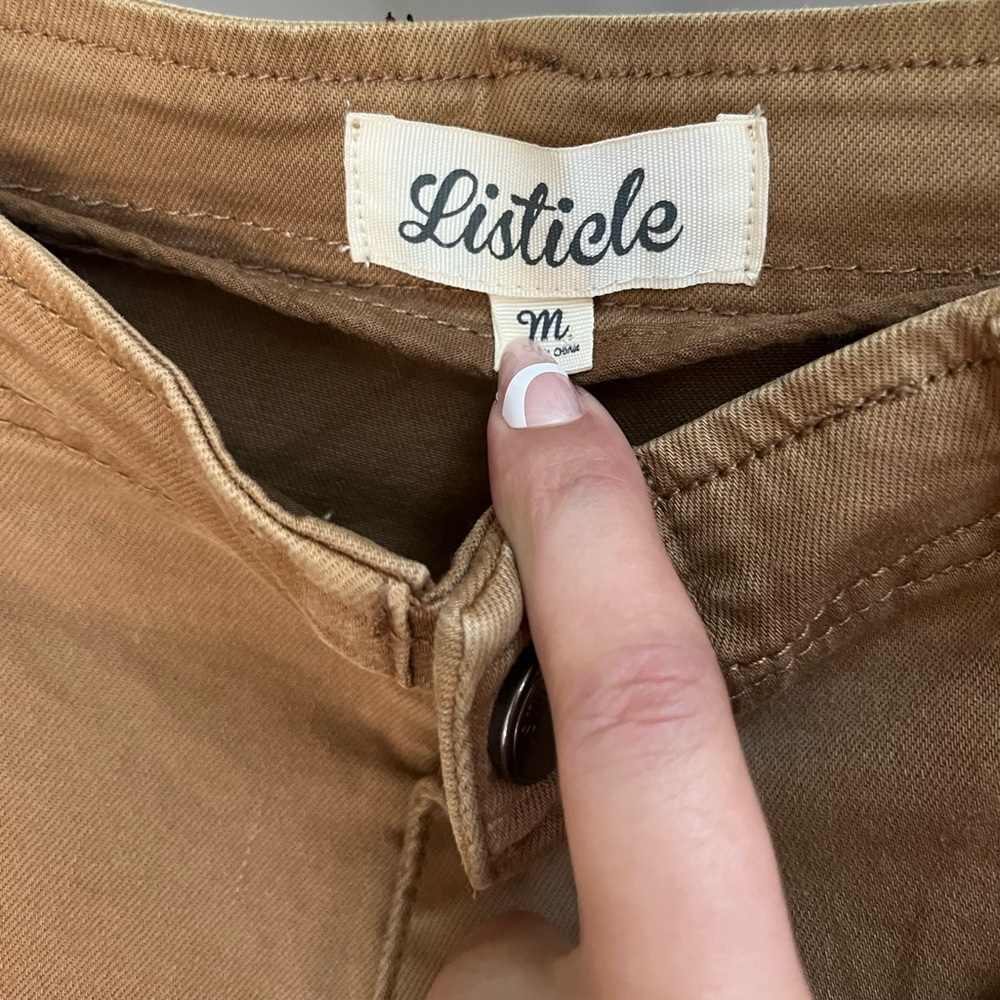 Cropped cargo pants